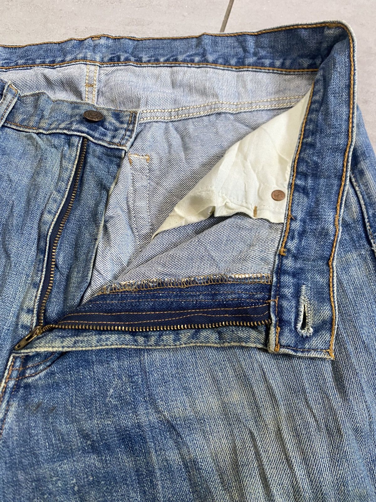 Levi's VINTAGE LEVIS 505 Size US 35 - 15 Thumbnail
