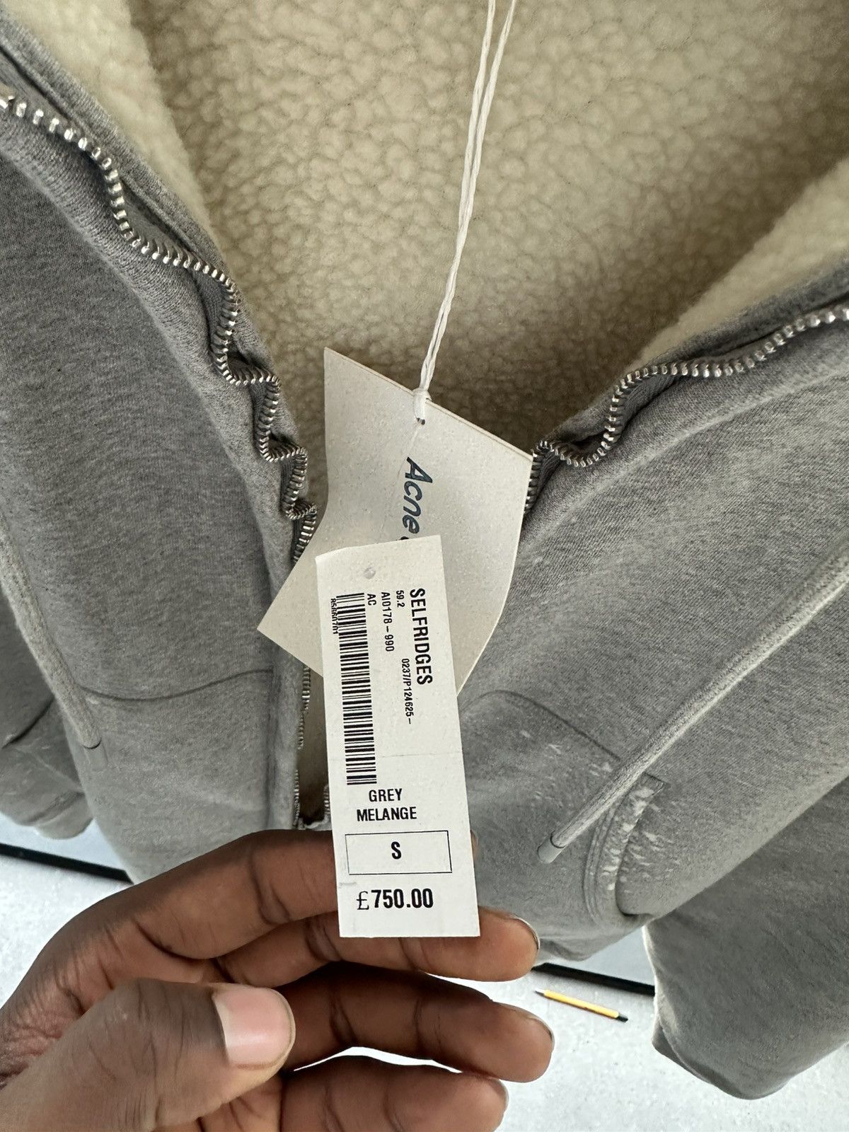 Acne Studios FW25 acne distressed hoodie Size US S / EU 44-46 / 1 - 4 Thumbnail