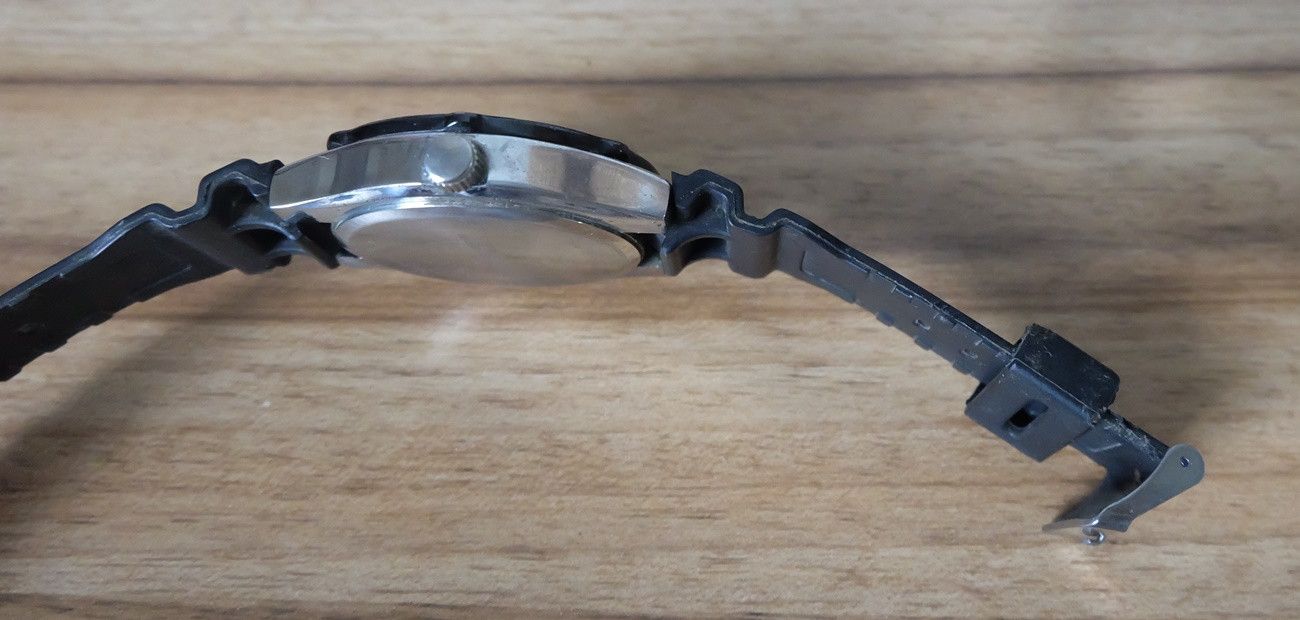 DHL DHL Watch Size 40 - 3 Thumbnail