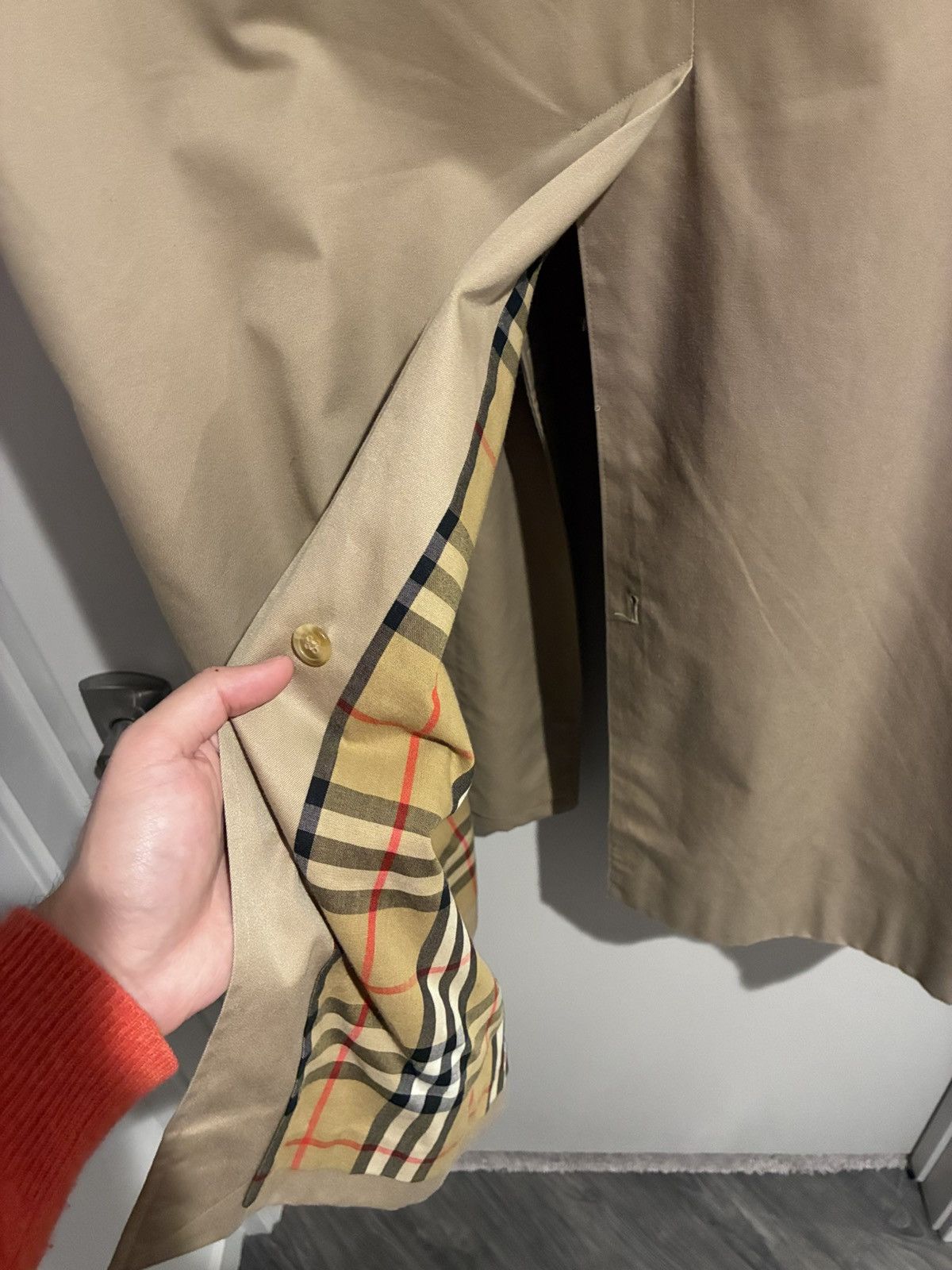 Burberry vintage Burberry trench coat Size US L / EU 52-54 / 3 - 4 Thumbnail