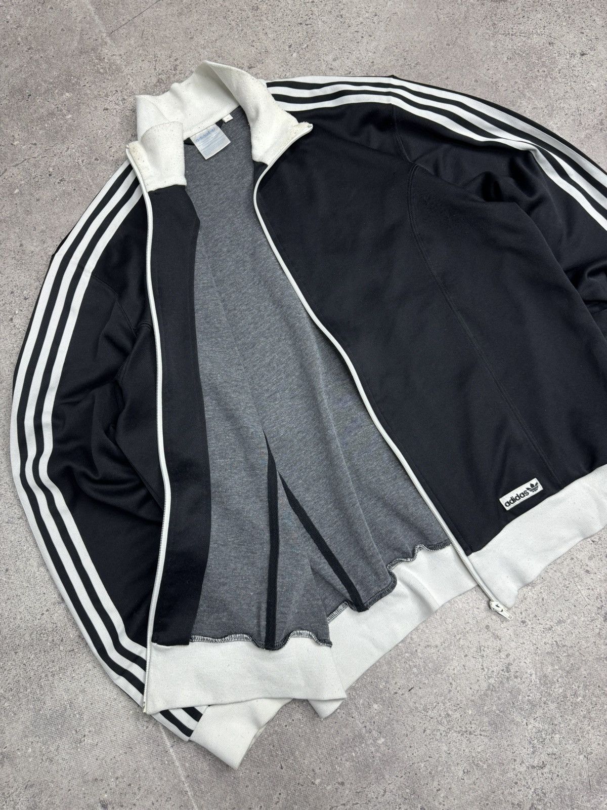 Adidas Vintage Adidas West Germany Sweatshirt Vintage XL Classic Size US XL / EU 56 / 4 - 5 Thumbnail