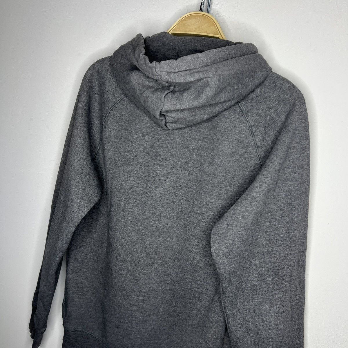 Carhartt × Carhartt Wip Carhartt WiP Grey Hoodie Gold Logo Hooded Chase Sweat Size US S / EU 44-46 / 1 - 8 Thumbnail