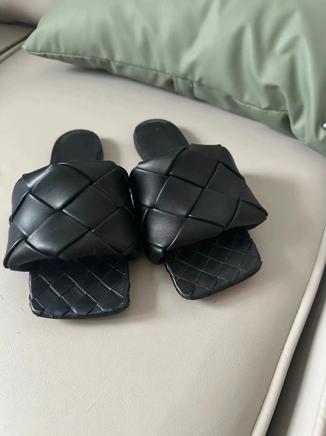 Bottega Veneta BV Authentic Slides EU 36 Size US 5.5 / IT 35.5 - 2 Thumbnail