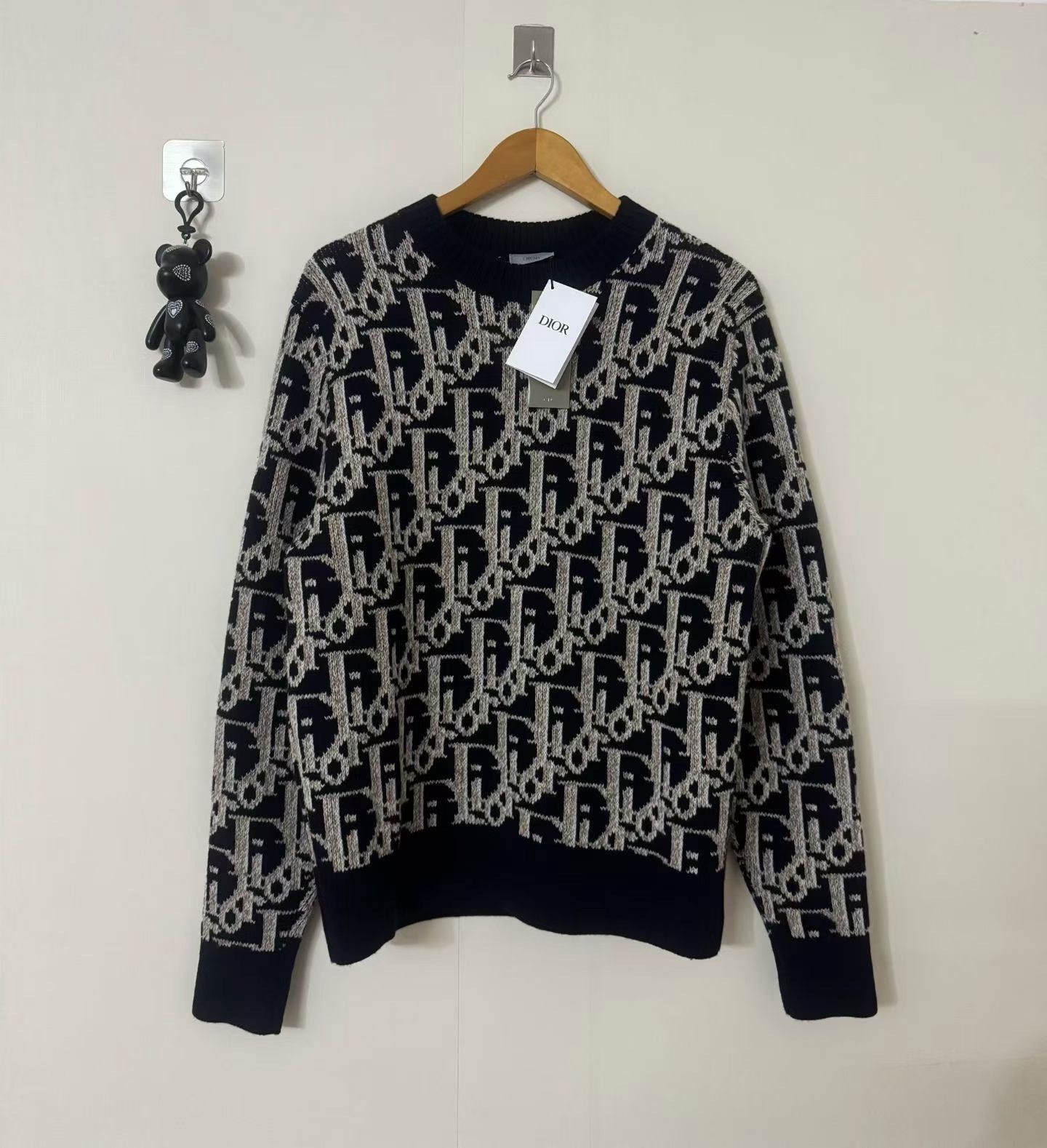 Dior Dior Blue Sweater M Women Size M / US 6-8 / IT 42-44 - 1 Thumbnail
