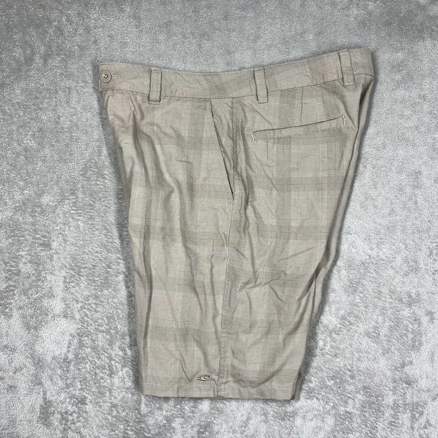 O'Neill O'Neill Chino Shorts Men's Size 32 Tan Beige Check Relaxed Fit 9” Inseam EUC Size US 32 / EU 48 - 5 Thumbnail