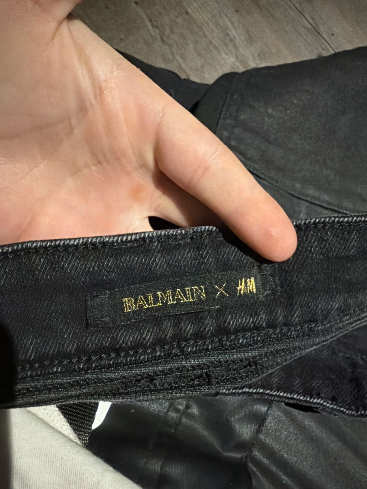 Balmain Balmain H&M Runway Waxed Biker Denim jeans Size US 30 / EU 46 - 8 Thumbnail