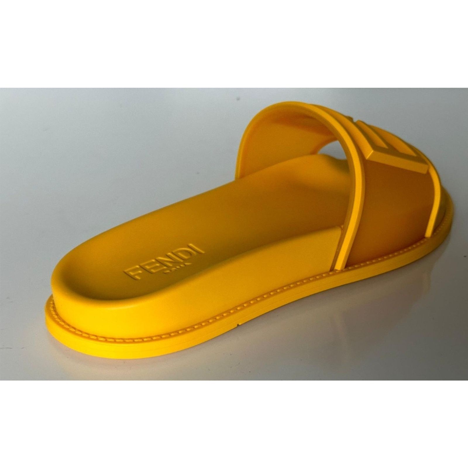 Fendi Fendi Men's FF Rubber Sandals Yellow 11 US/10 UK 7X1522 Size US 10 / EU 43 - 4 Thumbnail