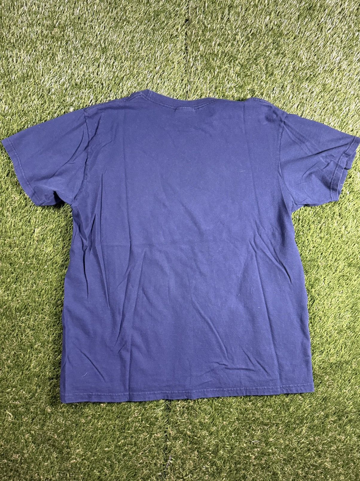 Nike Vintage Y2k Nike Spell Out Center Swoosh Essential Hype Tee Size US L / EU 52-54 / 3 - 3 Thumbnail