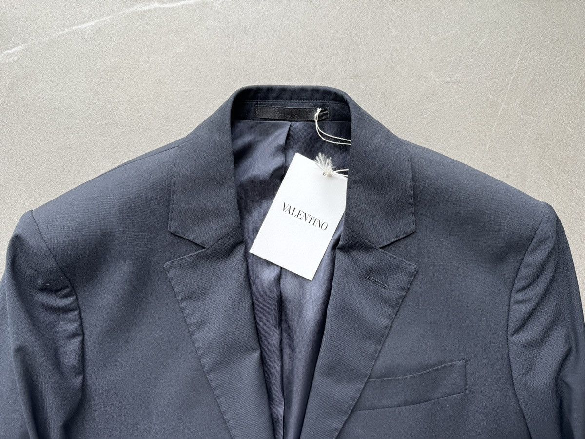 Valentino Valentino France Made in ITALY Men Tailor Fit Dark Navy Suit Size 44S - 21 Thumbnail