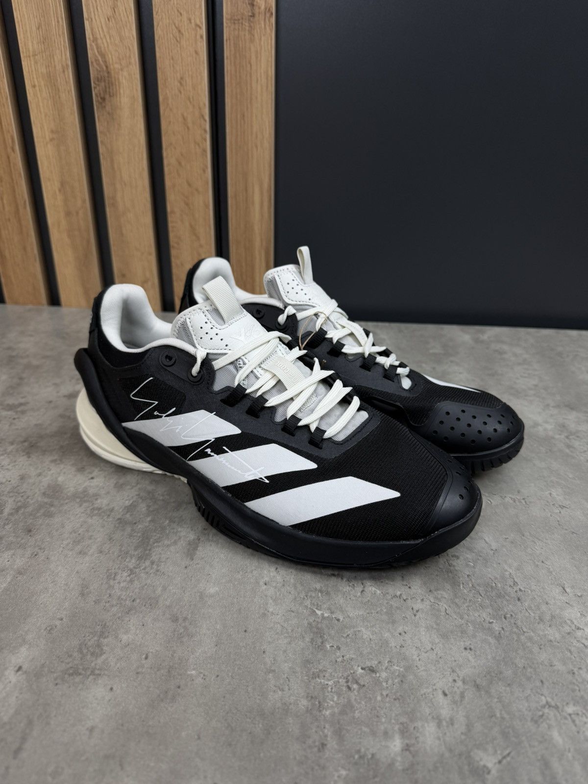 Y-3 Adidas Y-3 Adizero Cybersonic 2 Tennis Shoes Size US 9 Size US 9 / EU 42 - 4 Thumbnail