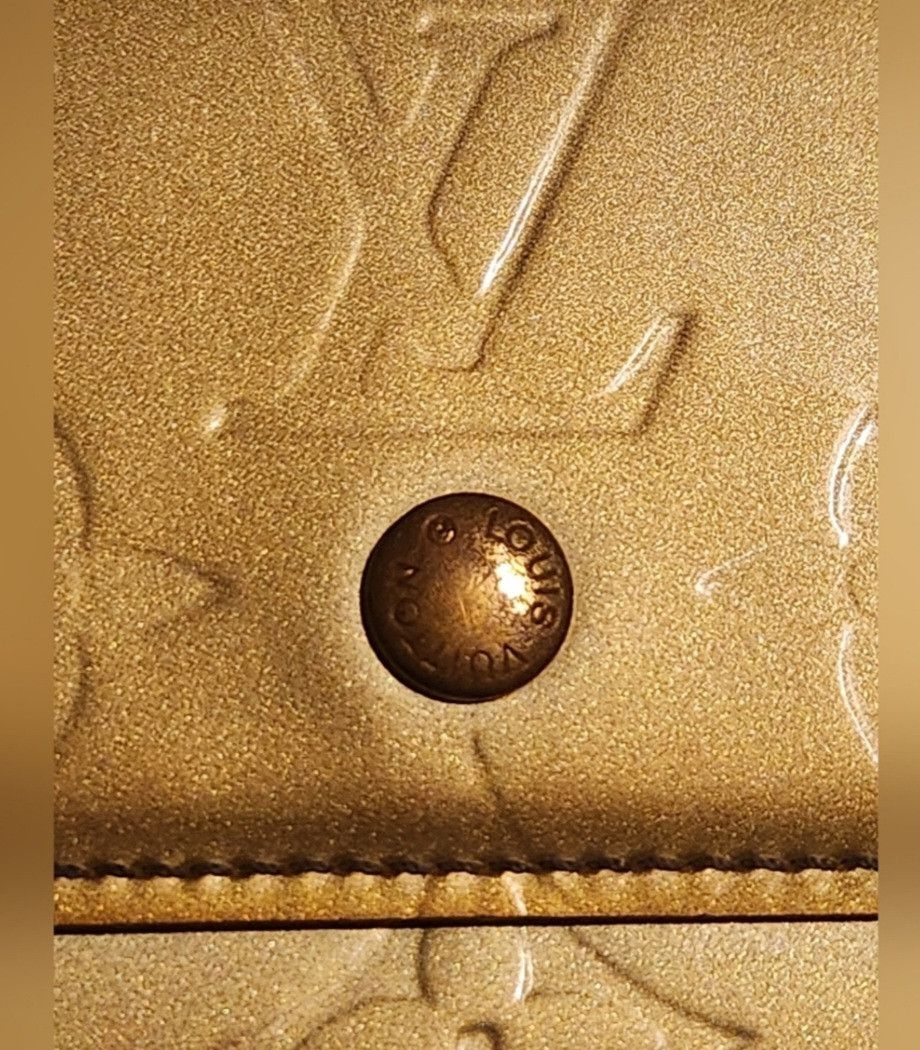Louis Vuitton Louis Vuitton Vernis Monogram Trifold Wallet Size ONE SIZE - 3 Thumbnail