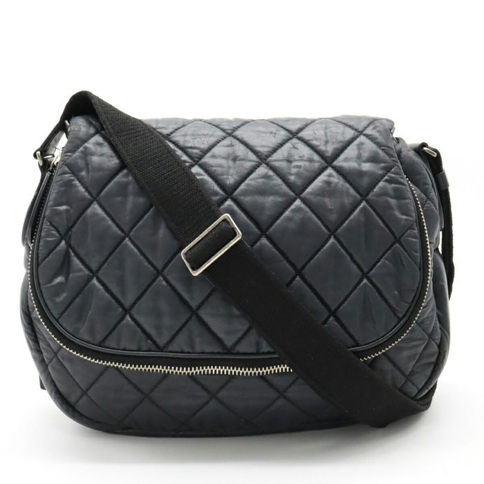 CHANEL - 2Way Bag V Stitch CC Coco Mark Black Leather Top Handle