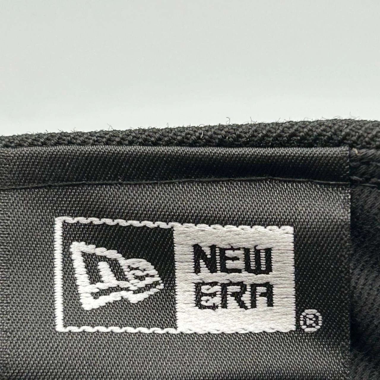 New Era Run DMC New York Hat Men S-M Black Snap Back Cap Wool New Size ONE SIZE - 5 Thumbnail