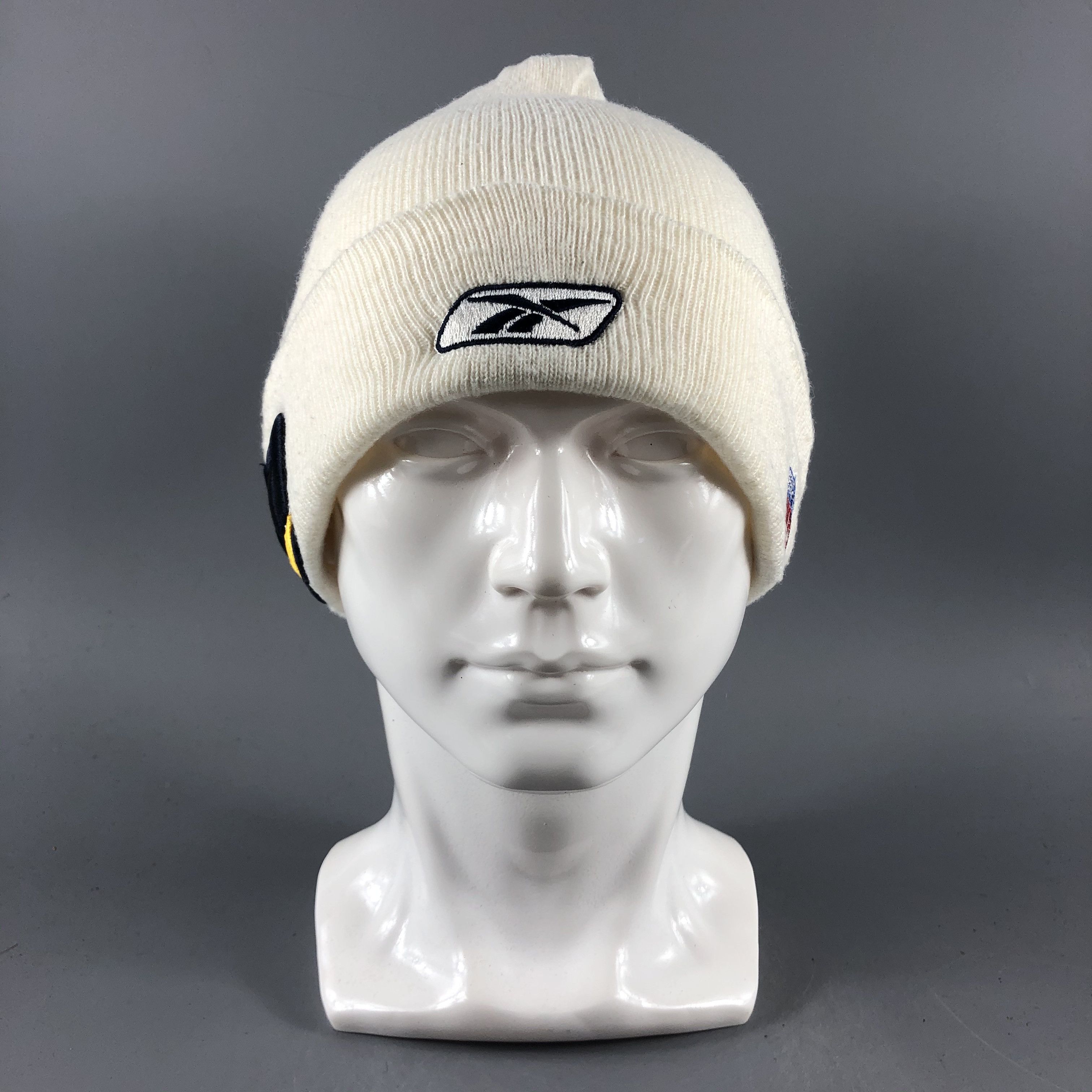 image of Nfl Hats San Diego Chargers Beanie Snow Hat Snow Cap B1179, Men's