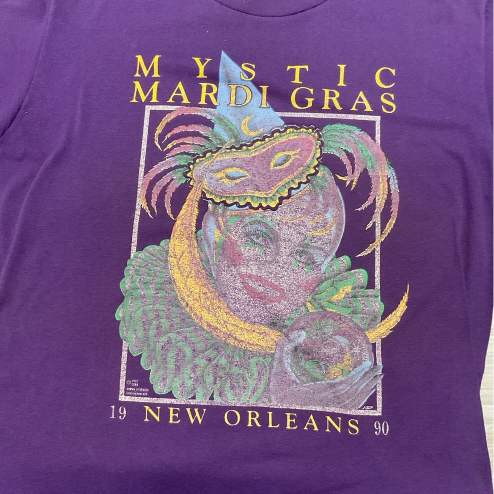 Jerzees Vintage 1990 Mardi Gras New Orleans Mystic Masquerade TShirt Size US XL / EU 56 / 4 - 7 Thumbnail