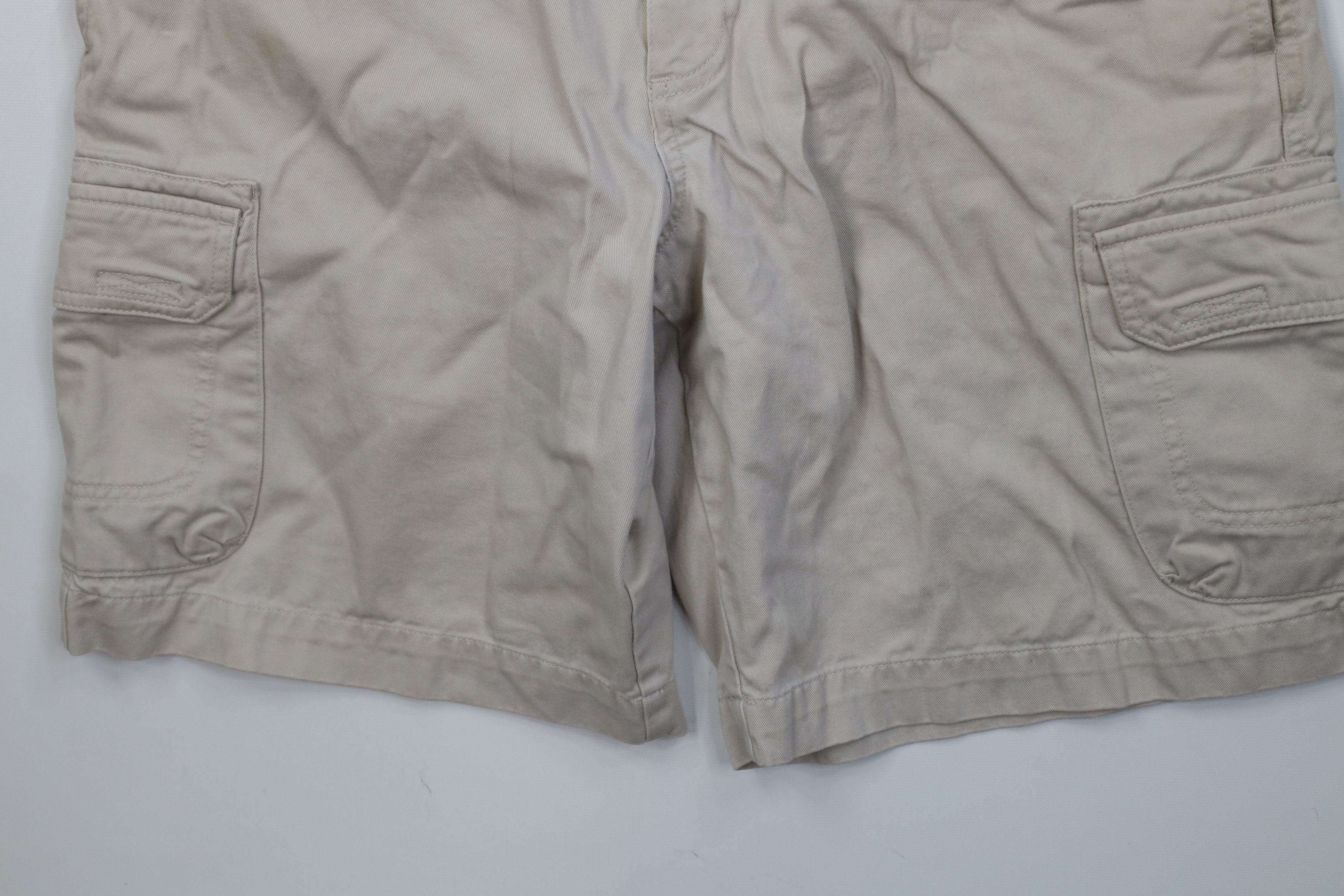 Eddie Bauer Vintage Eddie Bauer Heavyweight Cargo Shorts Beige Cotton Size US 35 - 4 Thumbnail