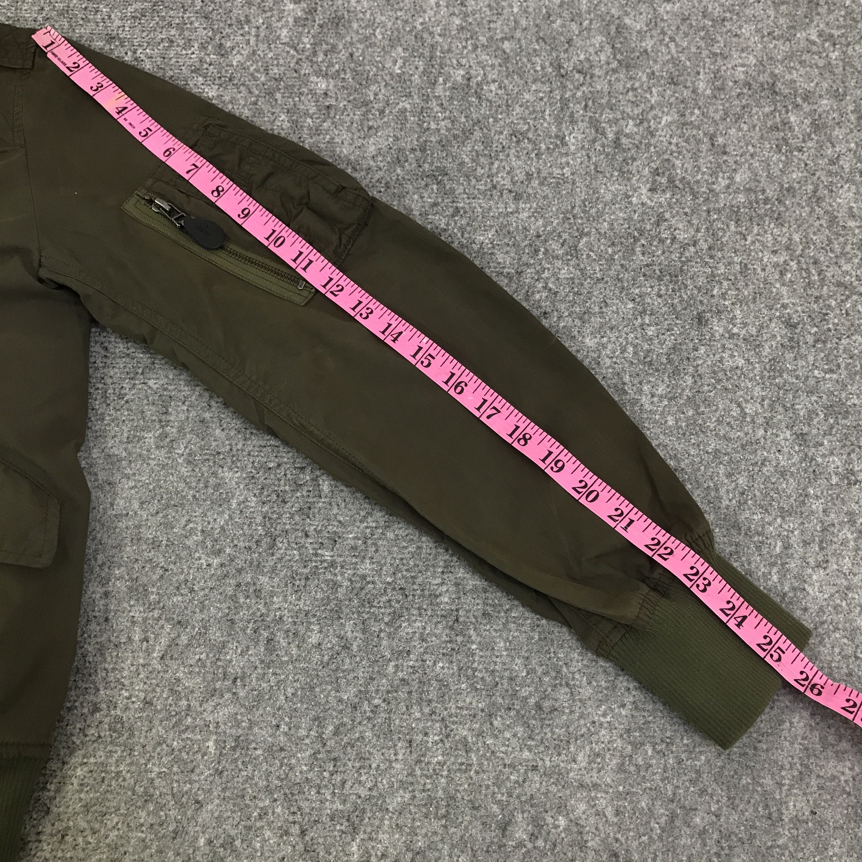 Avirex avirex Army design Faded Bomber jacket K126B4 Size US M / EU 48-50 / 2 - 7 Thumbnail