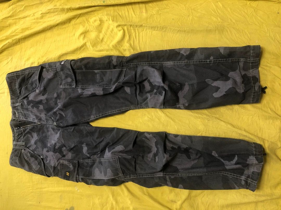 Wtaps WTAPS x FPAR Black Camo Pants Size US 30 / EU 46 - 1 Thumbnail