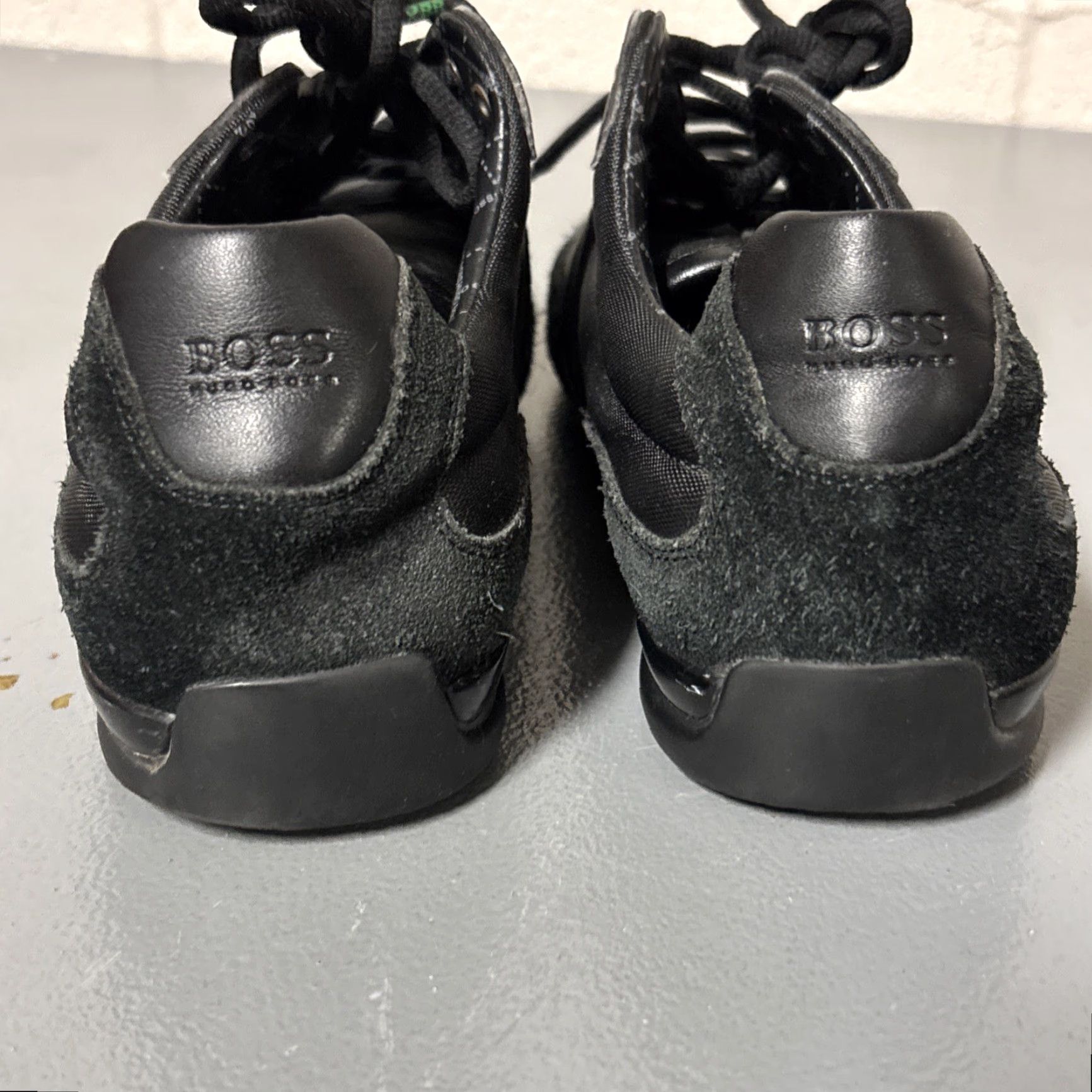 Hugo Boss HUGO BOSS Saturn Low Top Sneakers Black Men's 10 43 Sneakers Casual Men Mens Shoes Rubber Leather Synthetic Size US M / EU 48-50 / 2 - 5 Thumbnail