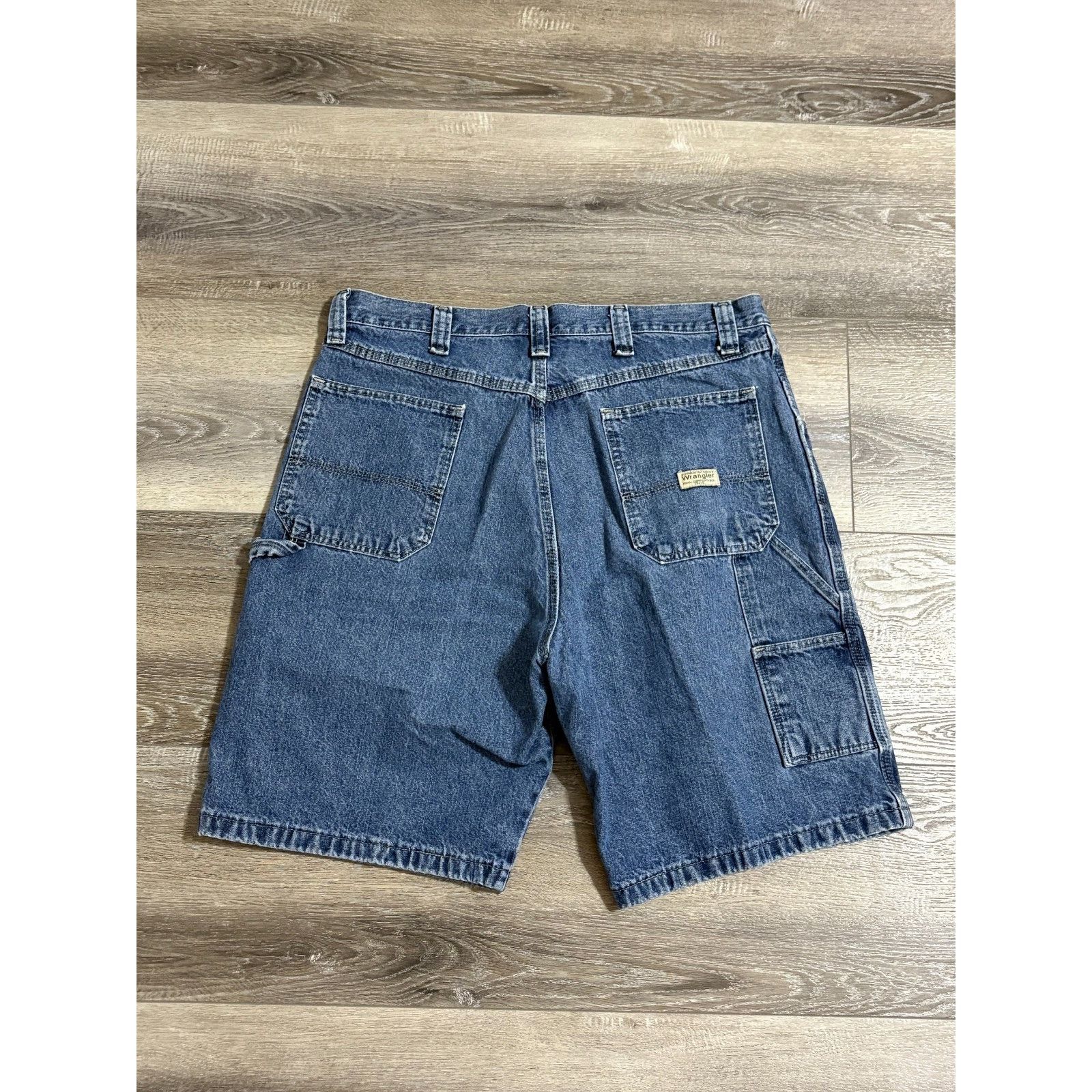 Wrangler Carpenter Dark Wash Jean Shorts Jorts Y2K - Mens 36