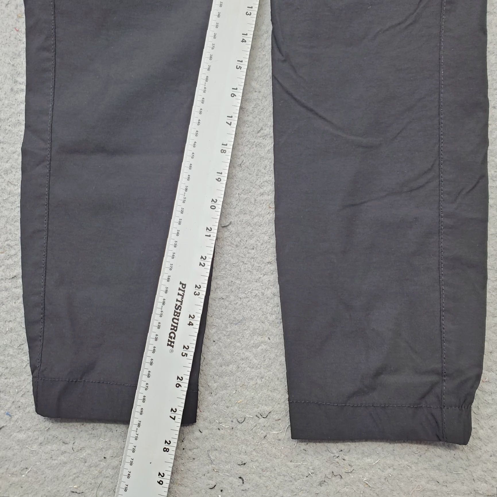 Vintage Benjamin Black Cargo Jogger Pants Men Small Black Stretch Tapered Leg Drawstring Size US 29 - 4 Thumbnail