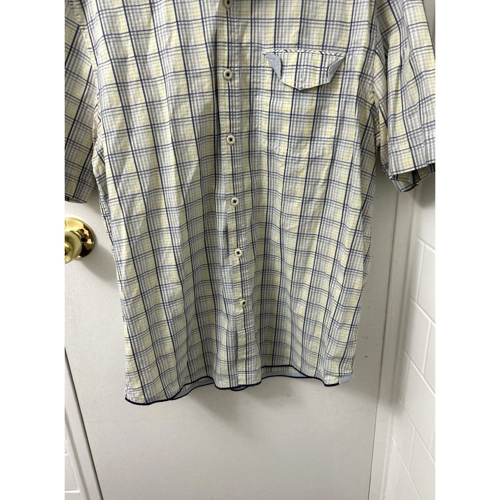 Tommy Bahama VINTAGE Tommy Bahama Button-Up Shirt Mens L Plaid Yellow Blue Island Zone Beach Short Sleeve Button-Down Pockets Casual Summer Spring Cotton Oxford Size US L / EU 52-54 / 3 - 3 Thumbnail