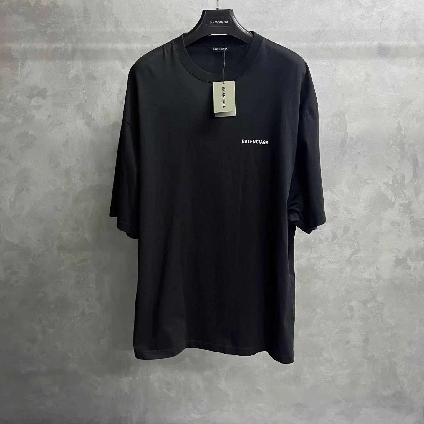 Balenciaga Balenciaga Vintage Logo Black Short Sleeve Tee S Size US S / EU 44-46 / 1 - 1 Thumbnail