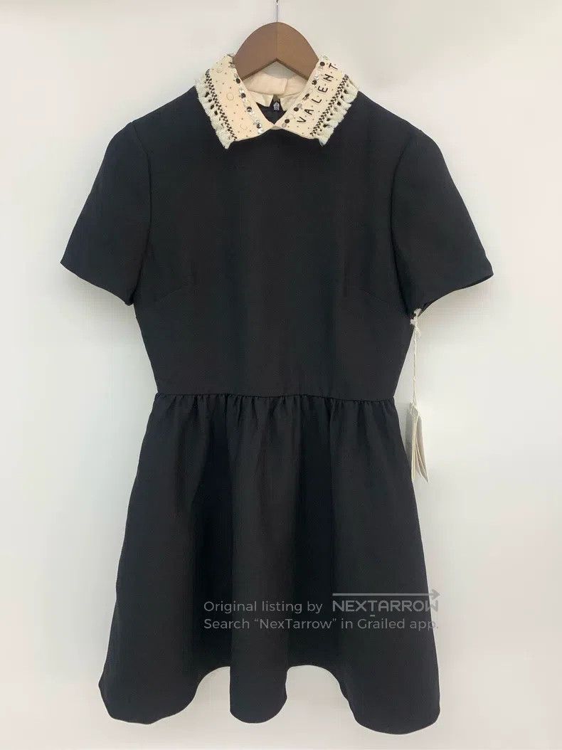 Valentino Valentino Short-sleeved dress with embroidered neckline Size S / US 4 / IT 40 - 1 Thumbnail
