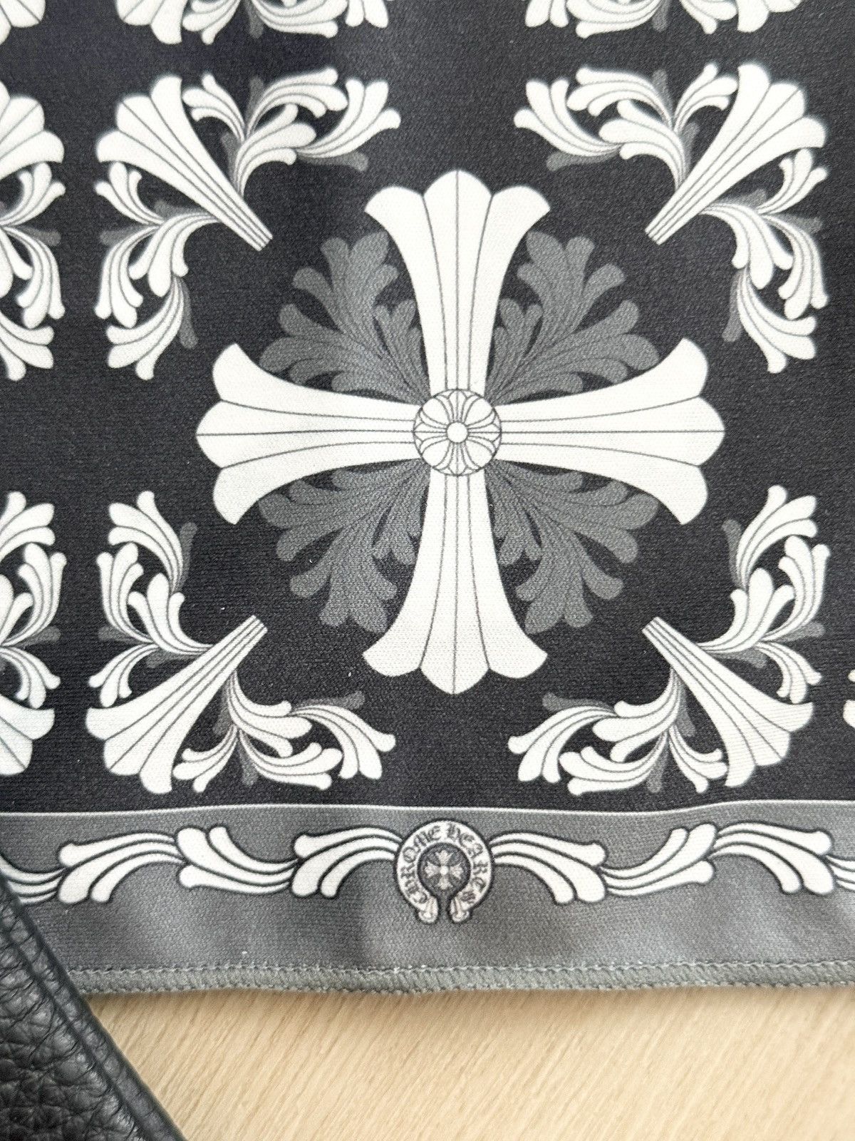 Chrome Hearts Chrome Hearts Sunglasses Case + Cloth Size ONE SIZE - 6 Thumbnail