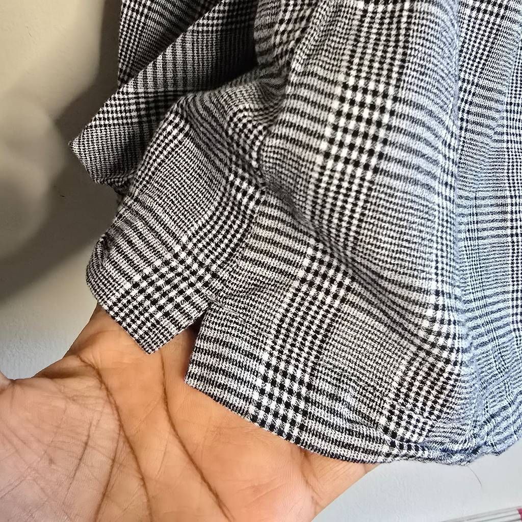 Laundry by Shelli Segal Laundry by Shelli Segal Plaid Bell Sleeve Top Womens Large 100% Cotton Blouse Size L / US 10 / IT 46 - 10 Thumbnail