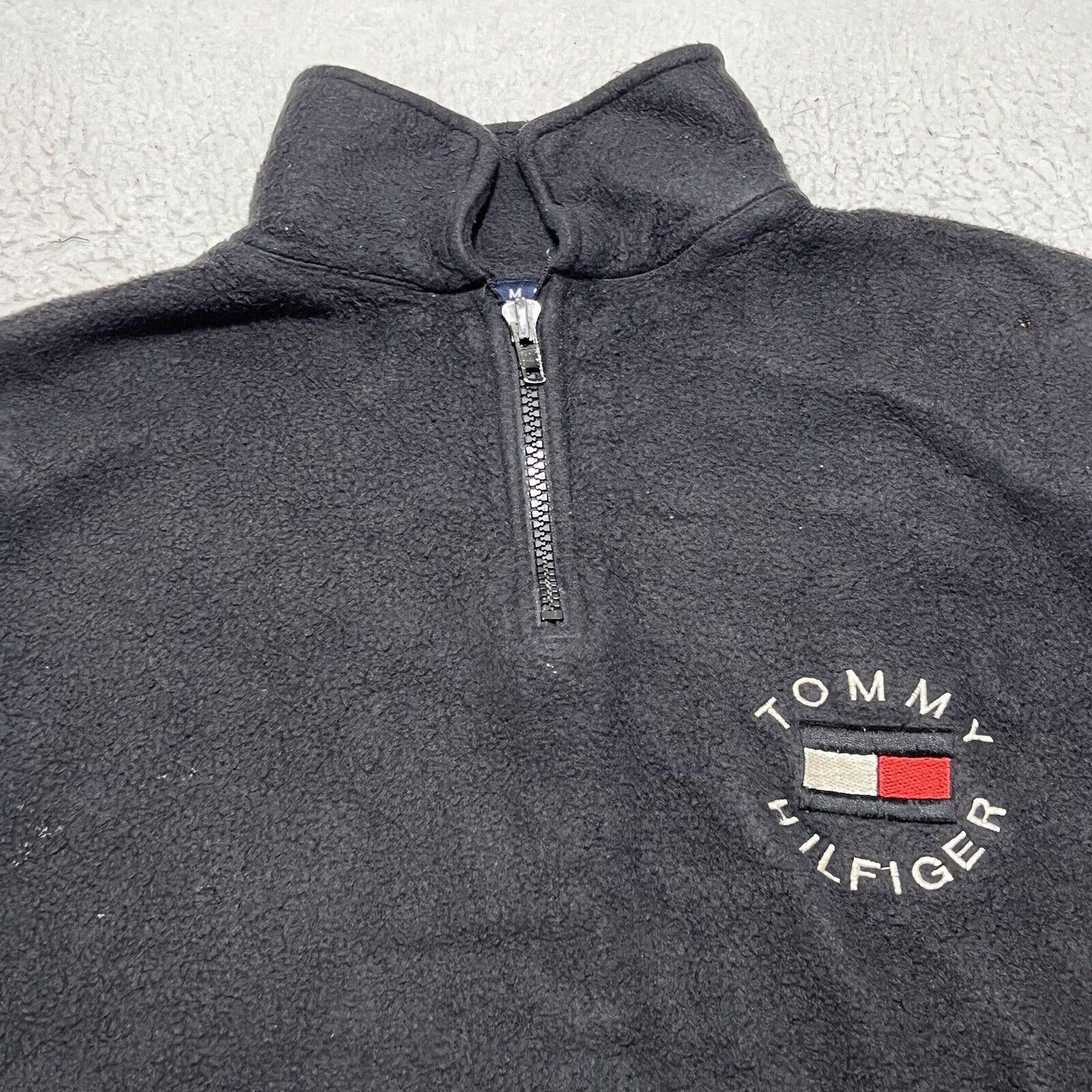 Tommy Hilfiger Vtg Tommy Hilfiger Fleece Heavyweight Pullover Sweatshirt Size US XL / EU 56 / 4 - 2 Thumbnail