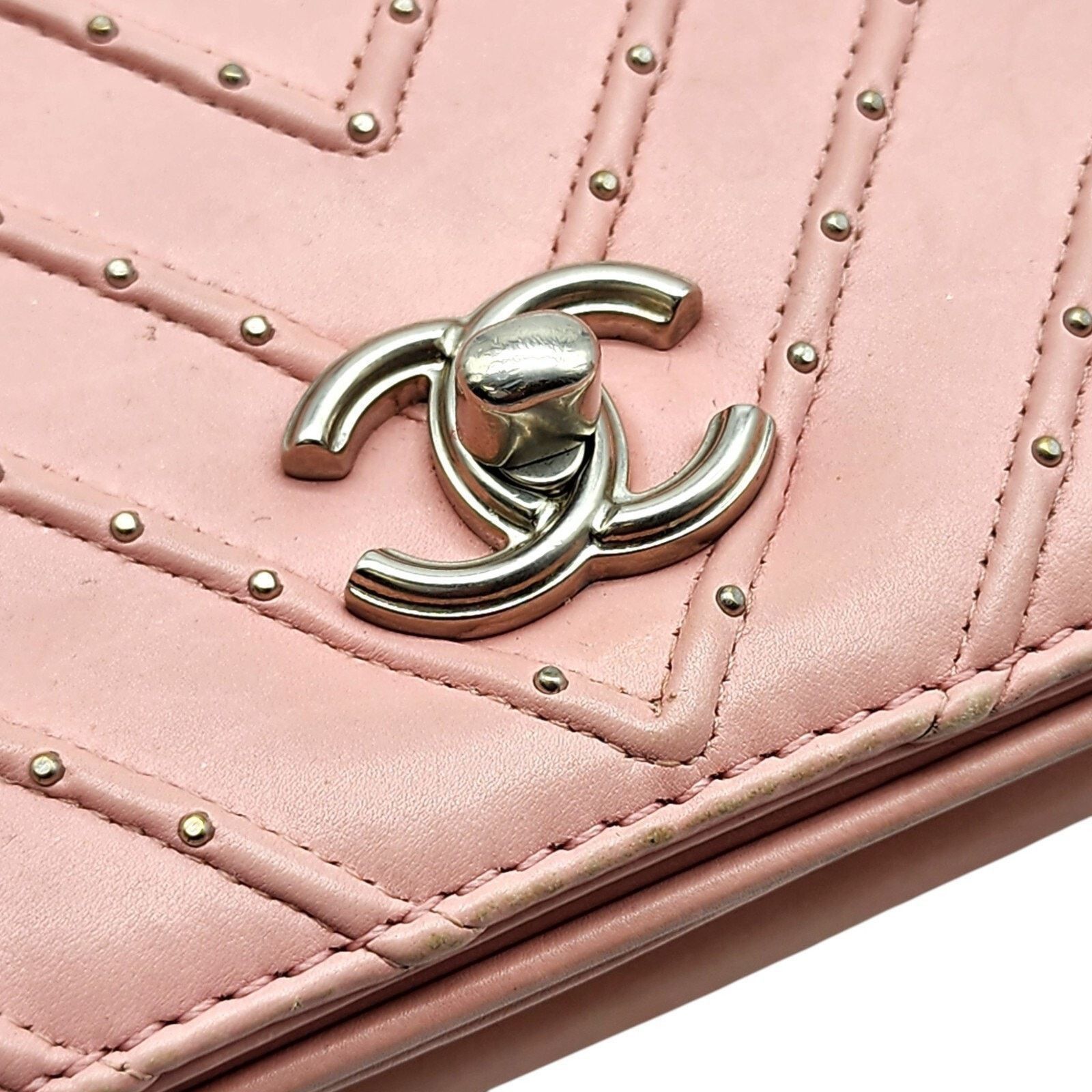 Chanel CC Clasp Medium Calf Leather Flap Bag Studded Chevron Pink Size ONE SIZE - 7 Thumbnail