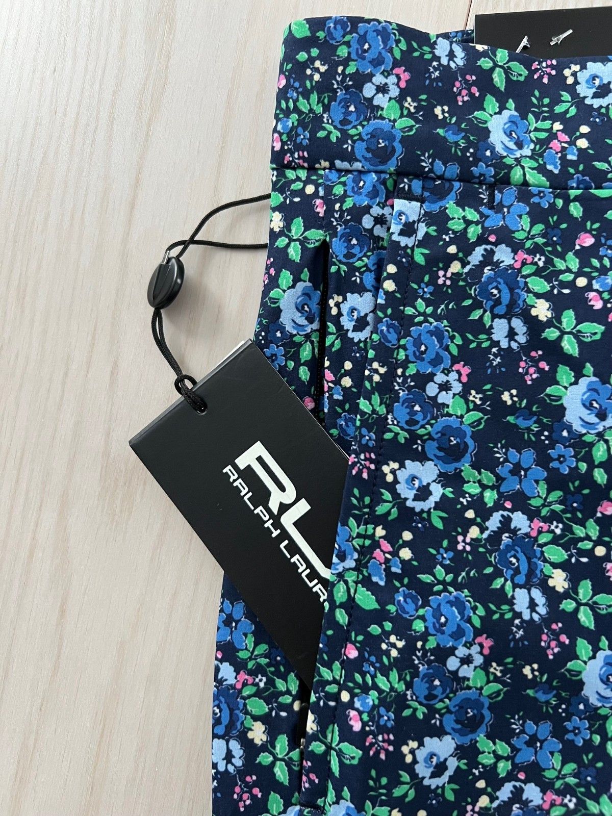 Ralph Lauren Ralph Lauren RLX Golf 9" Tailored Fit Floral Shorts 33 Size US 33 - 3 Thumbnail