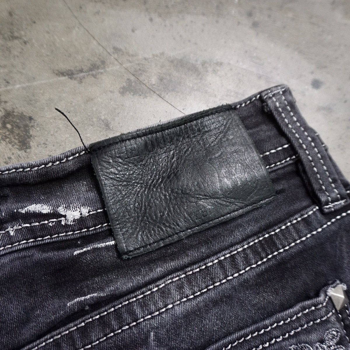 If Six Was Nine × Japanese Brand × Le Grande Bleu (L.G.B.) Xfrm acid wash shadow Jeans Size US 32 / EU 48 - 13 Thumbnail