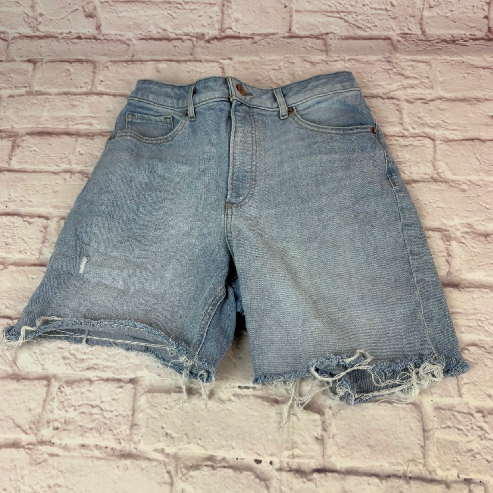 Express Express Women’s 6 Denim Mom Jean Shorts Blue 6 Inseam Raw Hem Fringe 5-Pocket Zip Front Relaxed Fit Casual Summer Spring Size 28" / US 6 / IT 42 - 2 Thumbnail