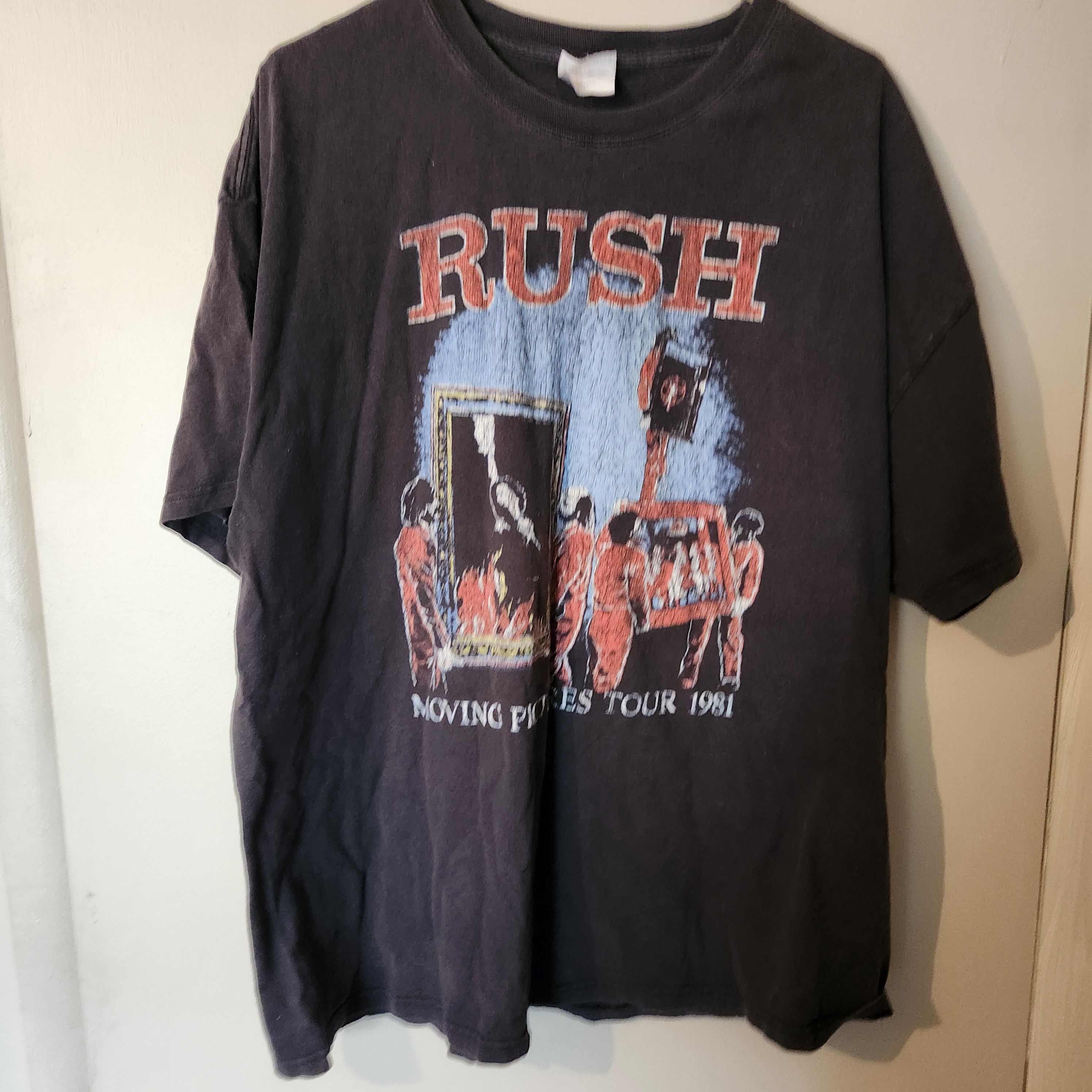 Hanes Rush Moving Pictures Tour 1981 T-Shirt Adult 2XL Black Size US XXL / EU 58 / 5 - 9 Thumbnail