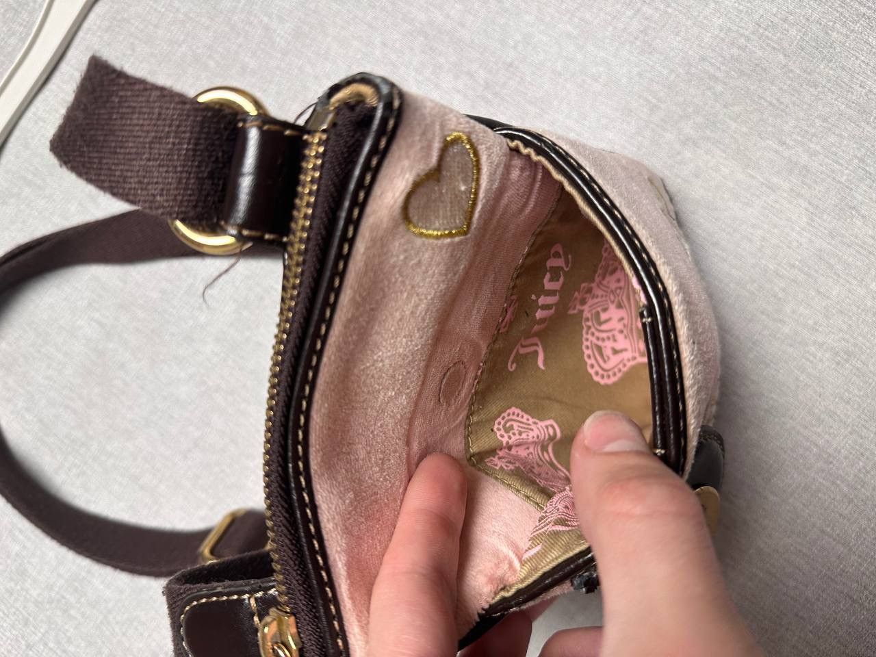 Juicy Couture Juicy Couture Velour Pink Y2K Anatgarde Vintage Barbie Style Size ONE SIZE - 10 Thumbnail