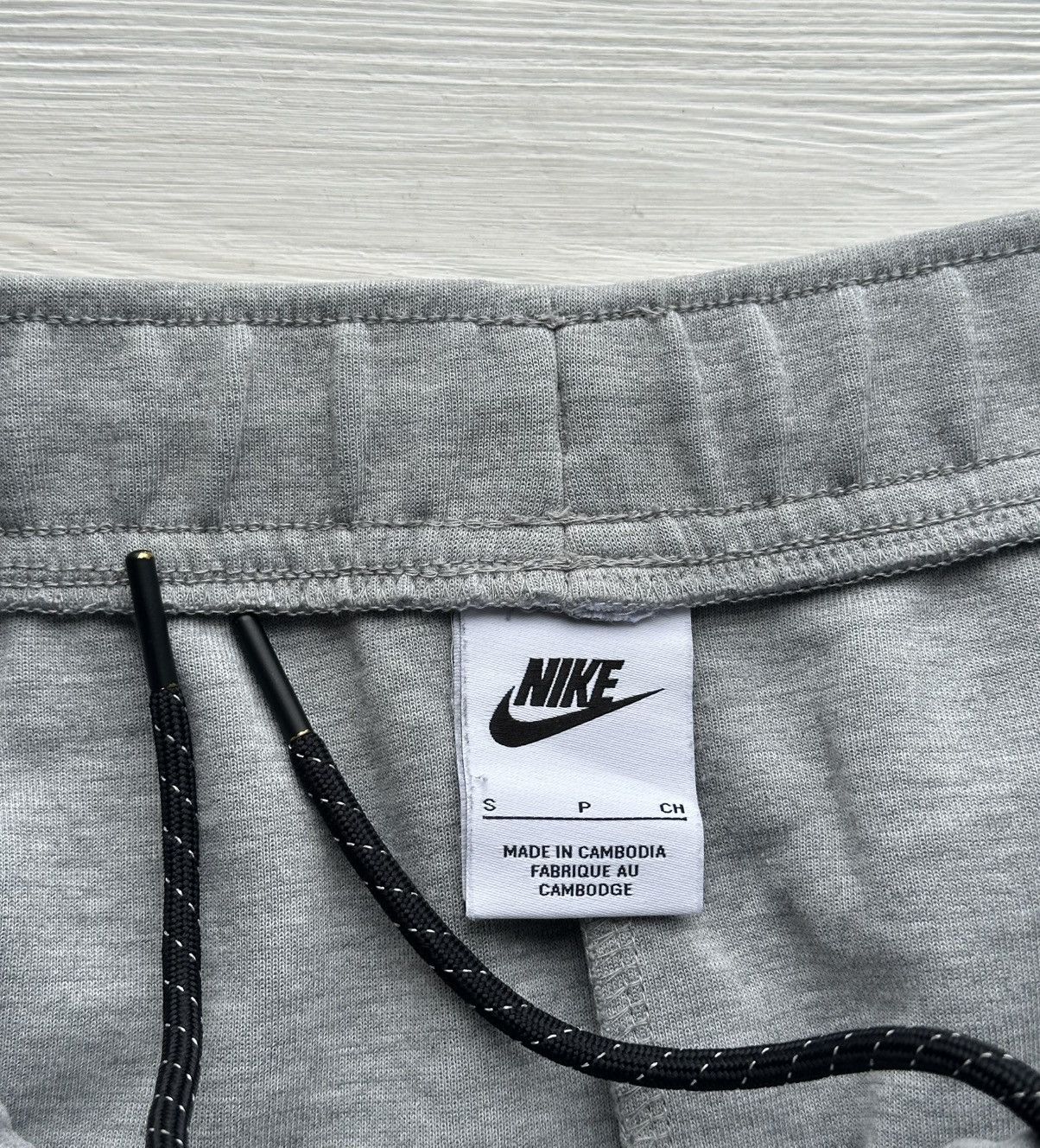 Nike Nike Tech Fleece Joggers Sweatpants Men’s Size S Gray Size US 30 / EU 46 - 6 Thumbnail