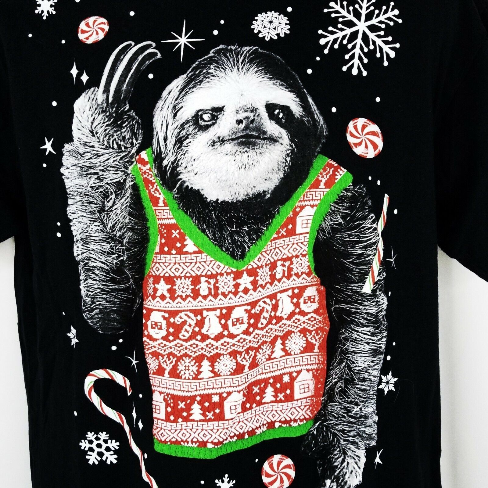 Other Dec 25th Christmas Sloth T Shirt Mens L Wearing Vest Funny Size US L / EU 52-54 / 3 - 3 Thumbnail