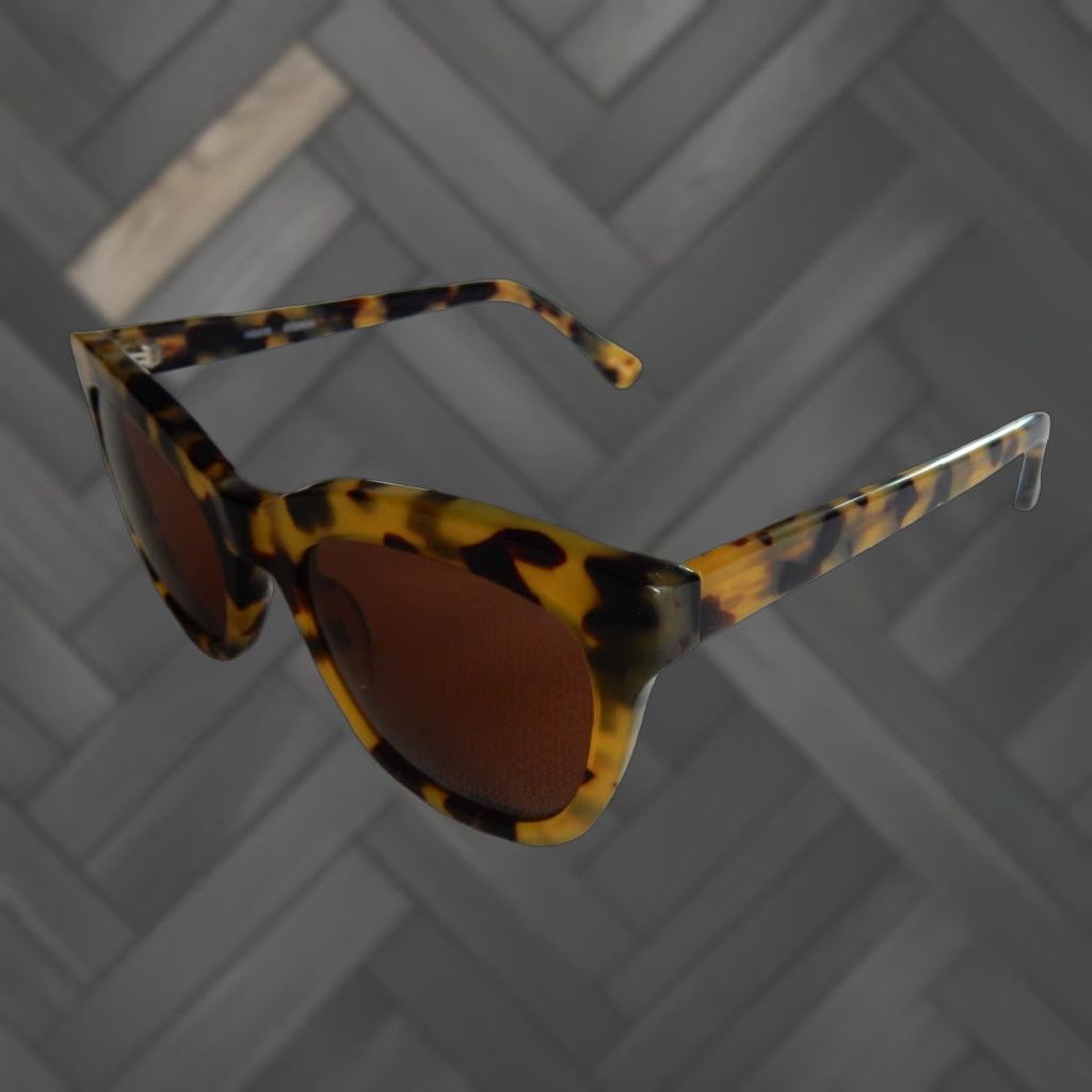 J.Crew VINTAGE J.CREW Sunglasses Women Brown Small Scratched Lenses 1980s Size ONE SIZE - 1 Thumbnail