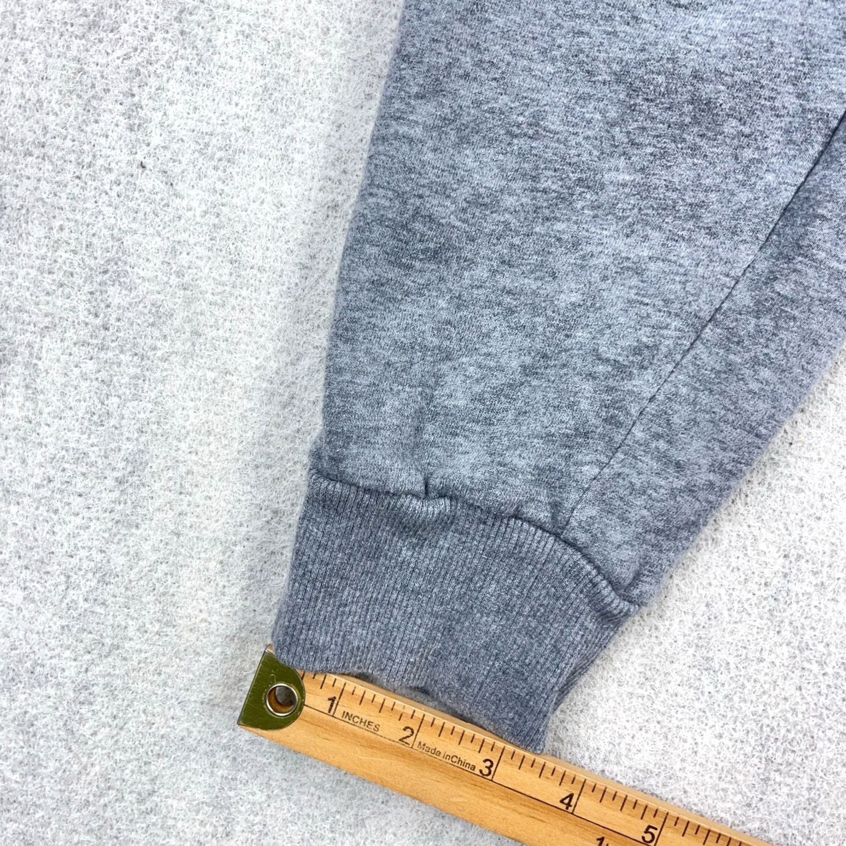 Under Armour Under Armour Sweatpants Men M Gray Joggers Tapered Leg Run Gym Heather Airways? Size US 31 - 6 Thumbnail