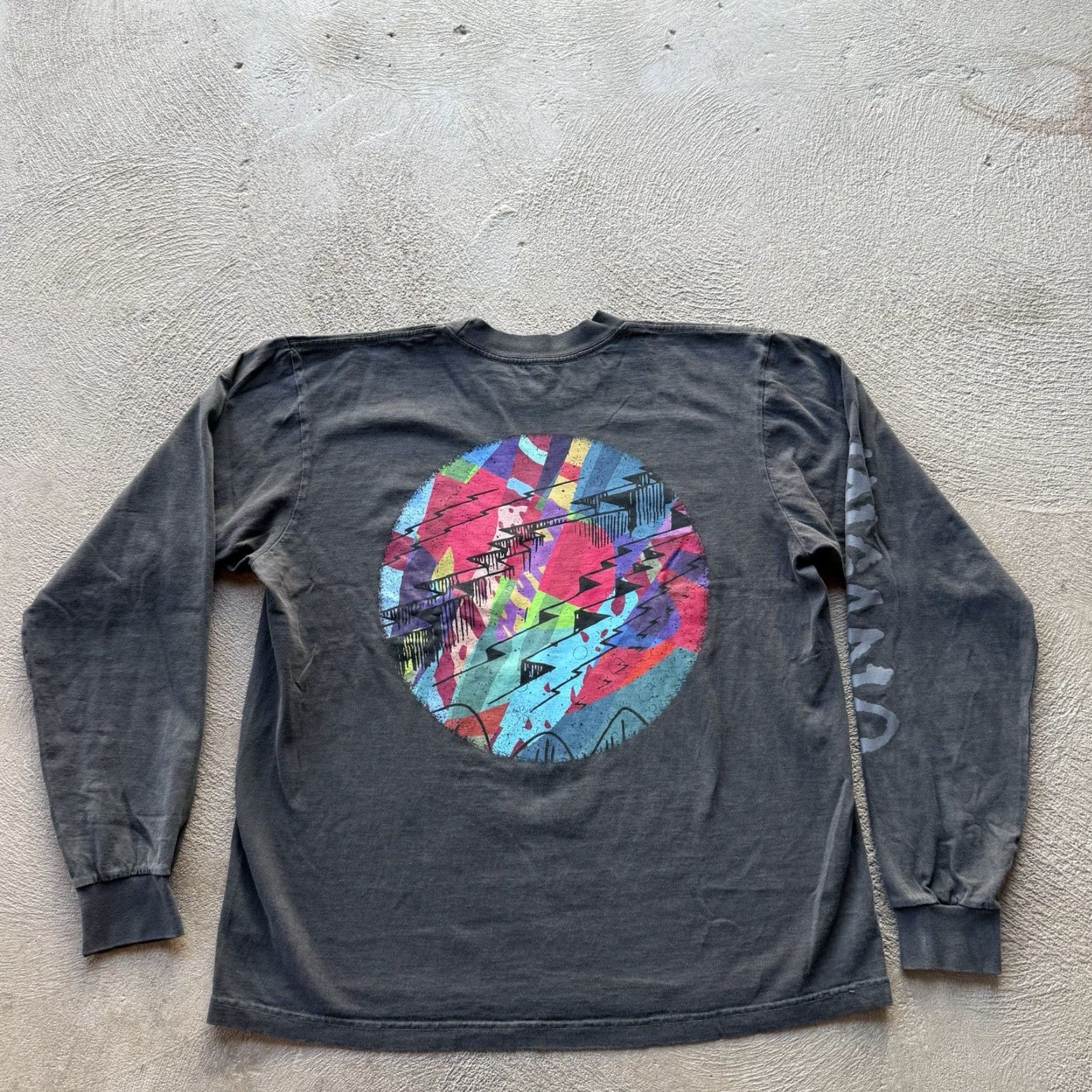 Kaws Kaws Shirt Mens Medium Gray Hip Hop Art Long Sleeve Crew Neck Size US M / EU 48-50 / 2 - 5 Thumbnail