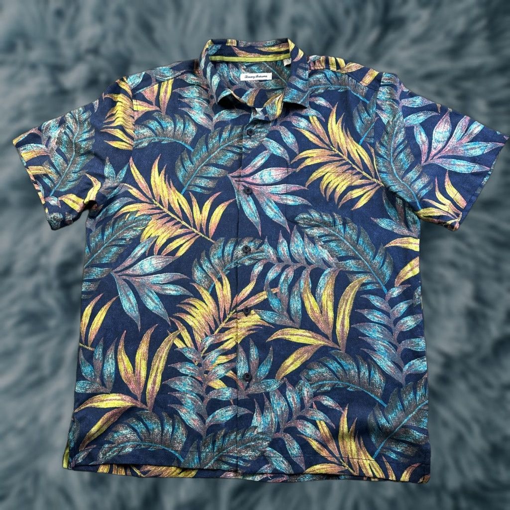 Tommy Bahama Tommy Bahama Shirt Mens Large Blue Floral Camp Button Up Silk Blend Size US L / EU 52-54 / 3 - 1 Thumbnail