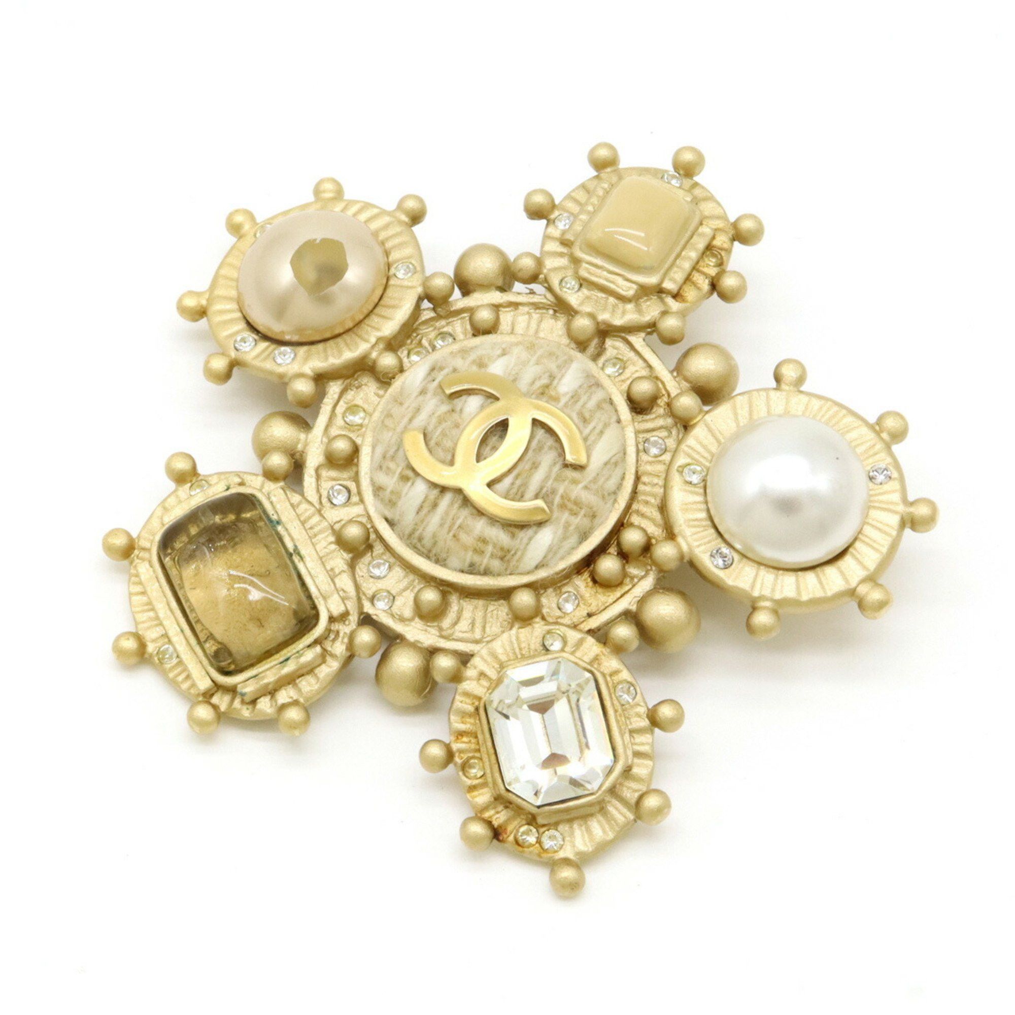 CHANEL Coco Mark Tweed Faux Pearl Bijou Rhinestone Pin Brooch GP