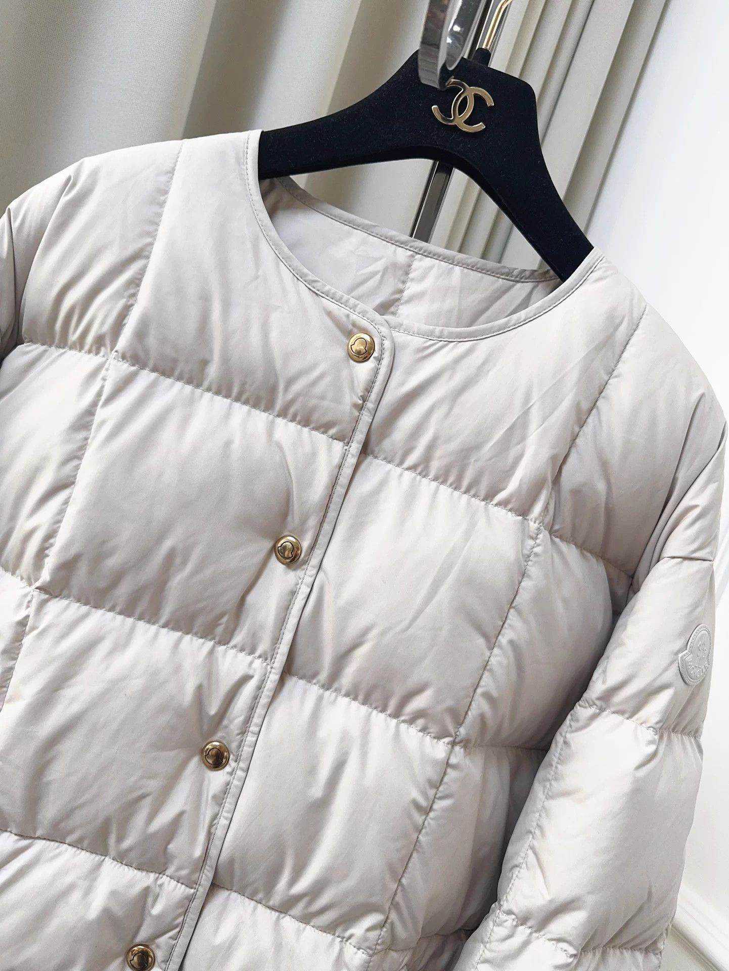 Moncler Moncler Caramagne belted short down jacket cream size 2 Size M / US 6-8 / IT 42-44 - 3 Thumbnail