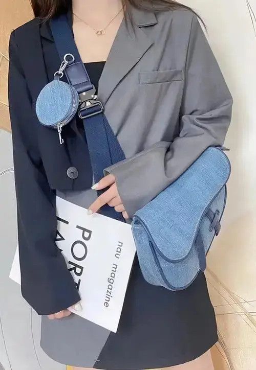 Women Shoulder Messenger Bag in Black, Men's