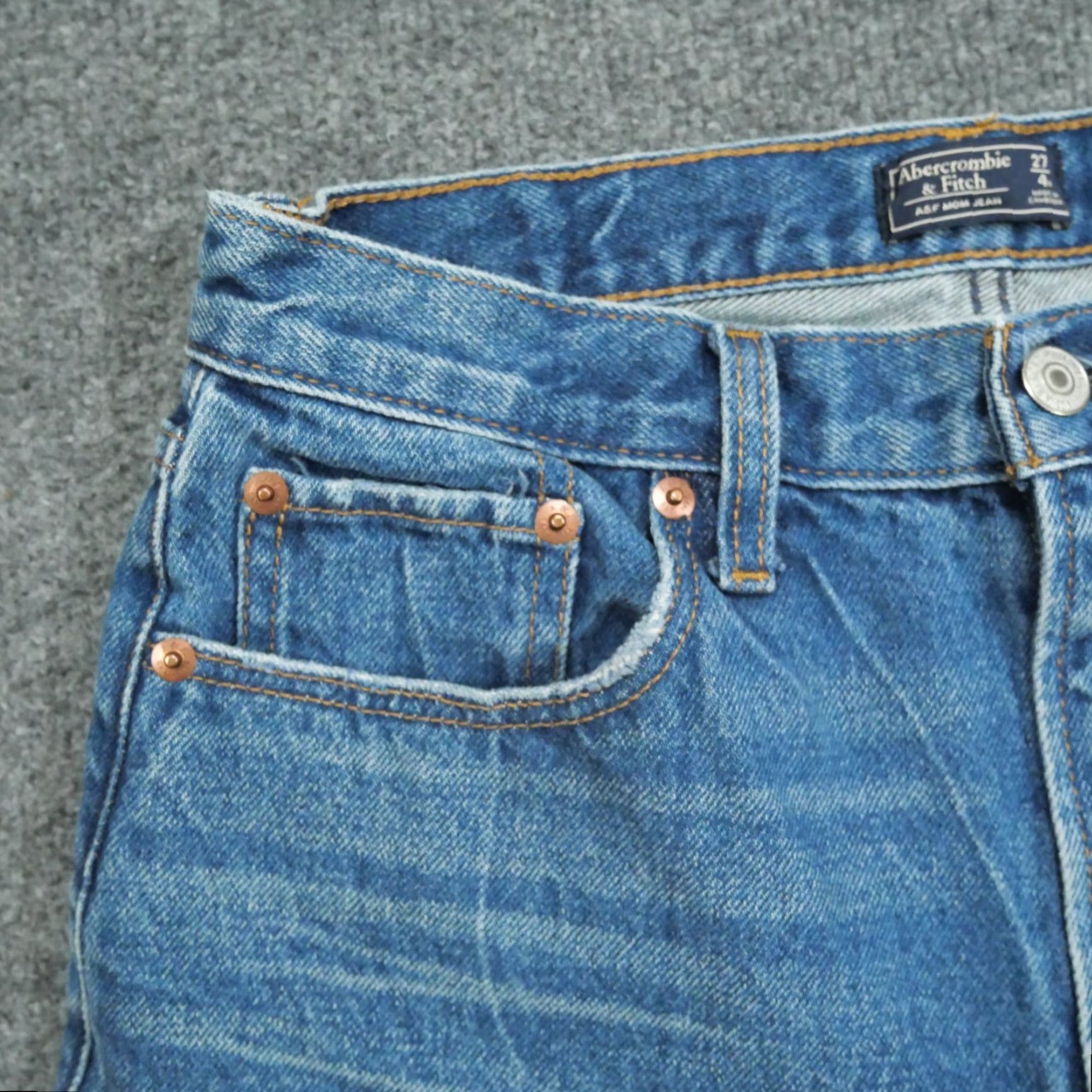 Abercrombie & Fitch Abercrombie & Fitch Jeans Womens 27 4 4R Mom High Rise Distressed Cropped Size 27" / US 4 / IT 40 - 5 Thumbnail