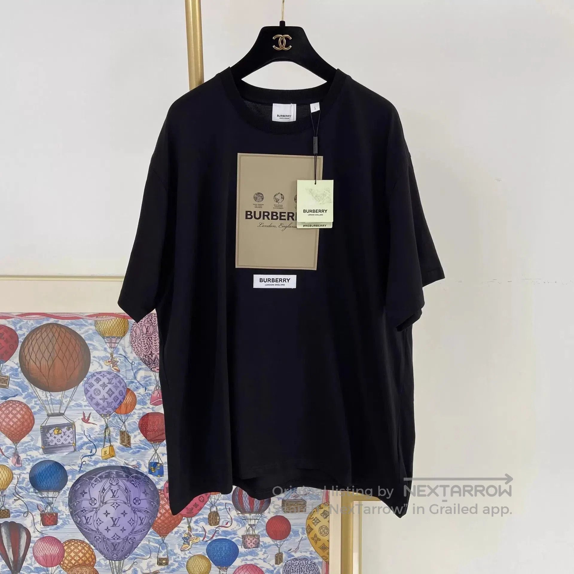 Burberry Black Short-Sleeve Graphic T-Shirt. Size US L / EU 52-54 / 3 - 1 Thumbnail