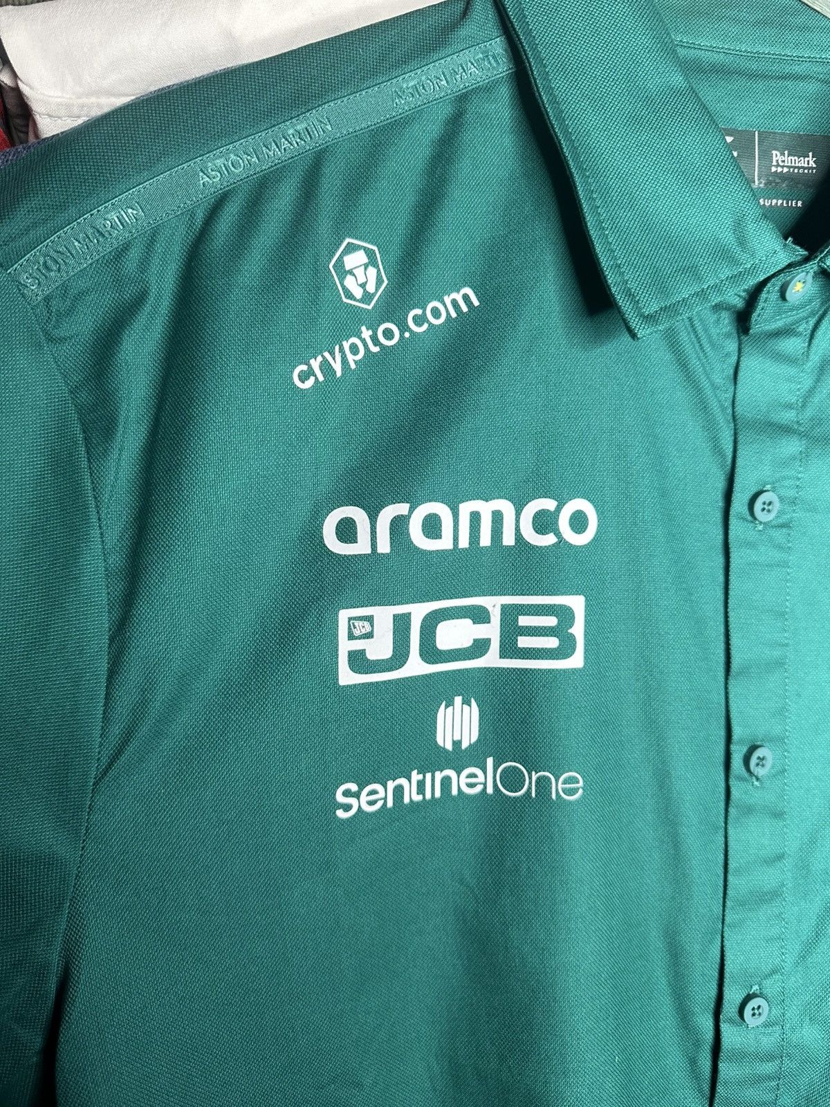 Formula 1 Aston Martin Cognizant F1 Team Shirt XL Official Pelmark Size US XL / EU 56 / 4 - 5 Thumbnail