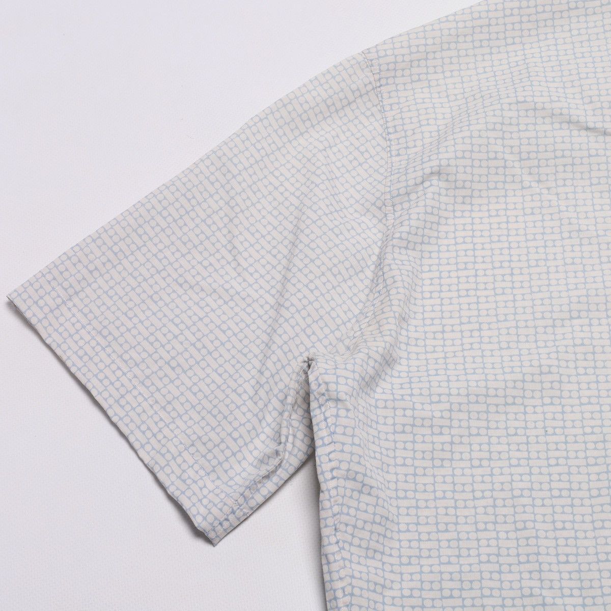 Hermes Hermes France Printed Cotton Shirt Short Sleeve White Size US M / EU 48-50 / 2 - 12 Thumbnail